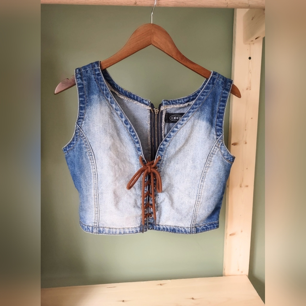 NWT Cider Women's Denim Lace-Up Crop Top Size XL